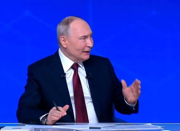 Солгарди истиқлоли Амрико: Путин ба Трамп табрик гуфт ва бар масъулияти ҷаҳонии ду кишвар таъкид кард