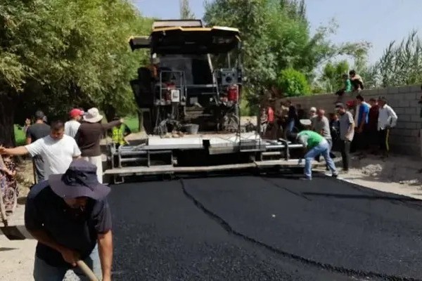 В Пянджском районе местные жители профинансировали ремонт дороги