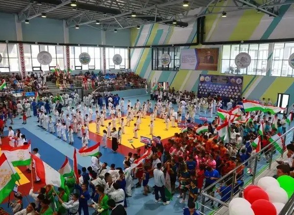 В Согде начался спортивный турнир к 35-летию независимости