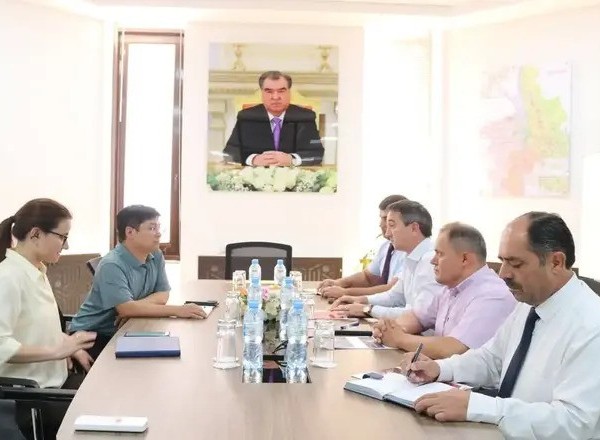 В Душанбе установят новые вышки мобильной связи