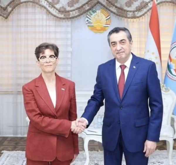 Муовини вазири корҳои хориҷӣ эътимодномаи Сафири Финландия дар Тоҷикистонро қабул кард