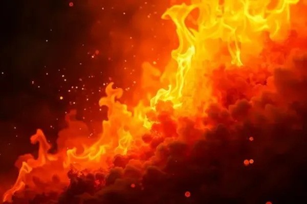 Сӯхтор дар мағозаҳои қолин, курпаворӣ ва кошонаи ҳусн. Шарҳи мақомот
