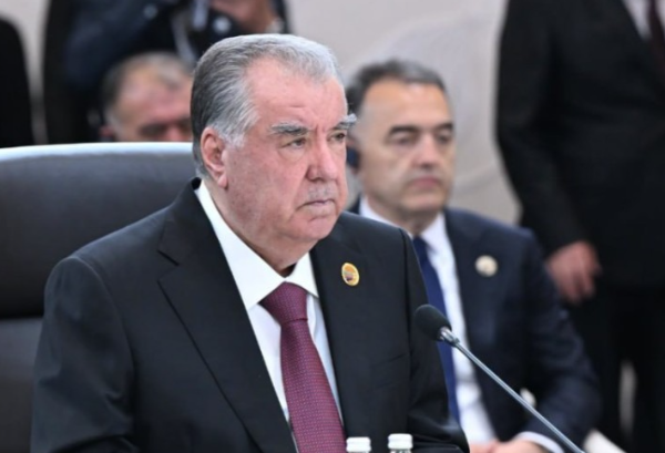 Сарвари давлат: “Ҳифзи сулҳу субот ҳамоно дар авлавият боқӣ мемонад”