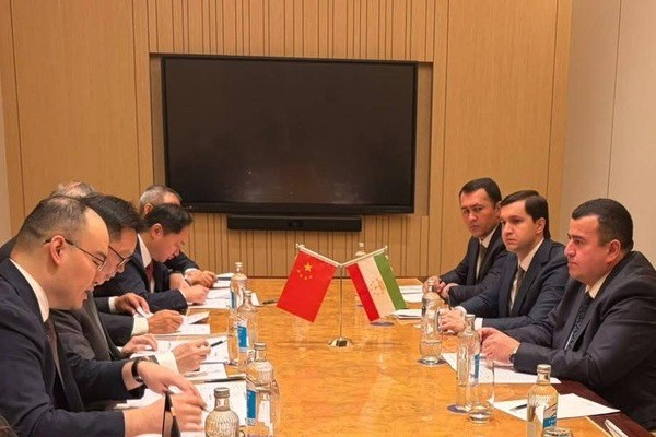 Китайские компании привлекут к строительству дорог в Душанбе 