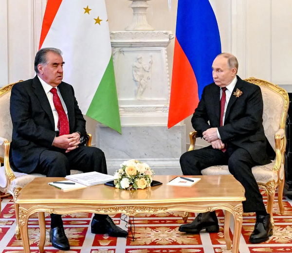 Рахмон направил Путину поздравительную телеграмму после выборов в Госдуму