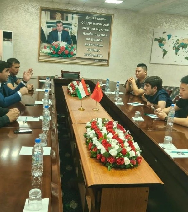 В СЭЗ «Дангара» откроют новые предприятия с участием китайских инвесторов 