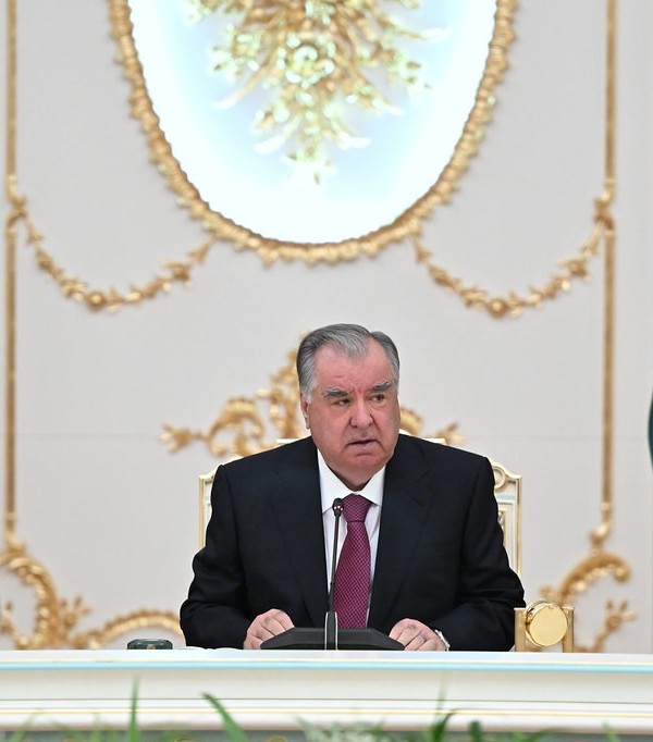 Эмомали Рахмон призвал страны СНГ усилить борьбу с киберпреступностью 