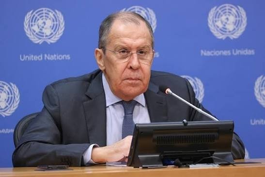 Лавров: “Маъмулоти баъдии кумакҳои башардӯстона то ду моҳи дигар ба Афғонистон мерасад”