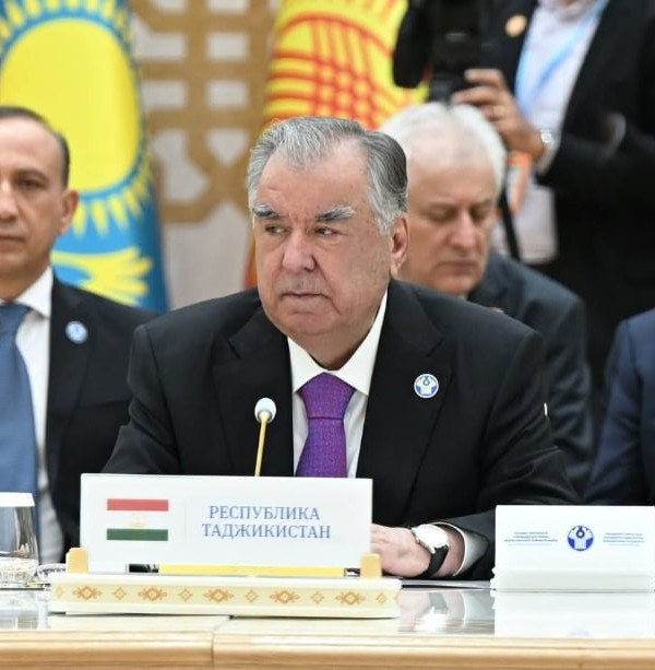 Пешвои миллат дар ҷаласаи Шурои сарони давлатҳои ИДМ суханронӣ карданд