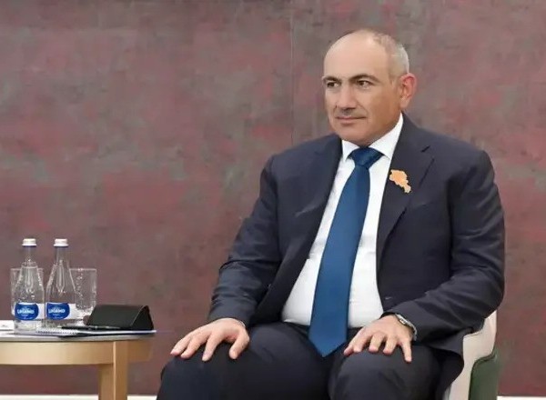 Пашинян назвал Жапарова президентом Казахстана – главу госпротокола уволили 