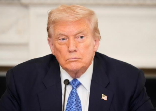 Трамп просил Google переименовать Атлантический океан в океан Трампа
