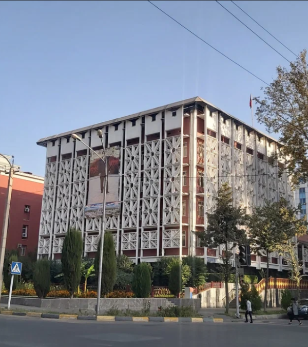 В Таджикистане назначили двух новых заместителей министра экономического развития