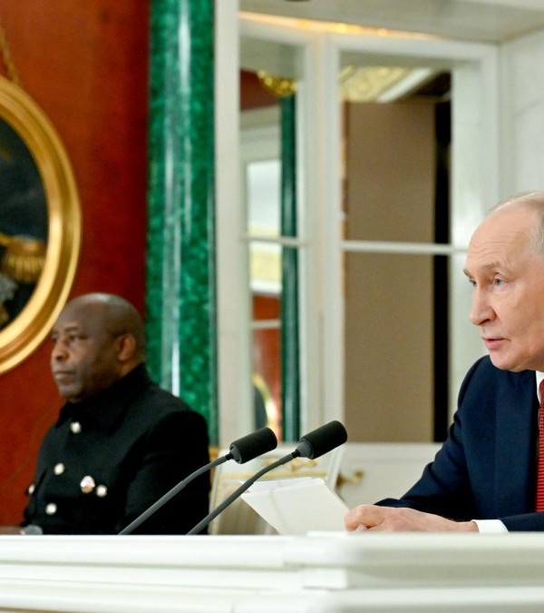 Путин: “Ҷанги Русия ва Аврупо ғолиб нахоҳад дошт”