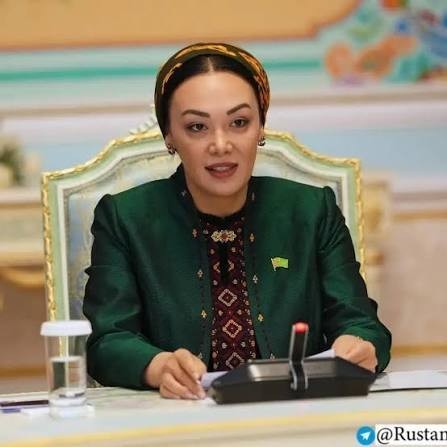 Раиси парлумони Туркманистон: Осиёи Марказӣ ба маркази муҳимми геополитикӣ ва иқтисодӣ табдил меёбад