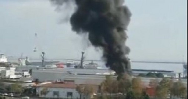 В турецком порту Самсун прогремел взрыв