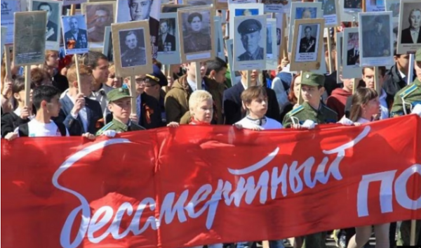 В Ташкенте прошло шествие «Бессмертного полка»