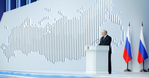 Путин: российская экономика в 2023 году росла быстрее мировой, обошла государства G7