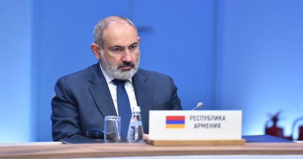 Пашинян заявил о заморозке участия Армении в ОДКБ