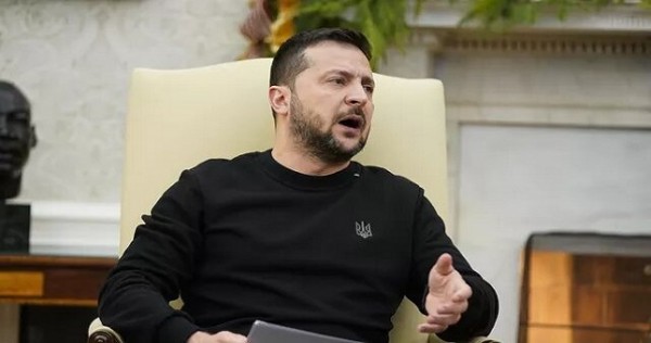 "Прекрати": дерзкий выпад Зеленского в адрес России вызвал гнев в Сети