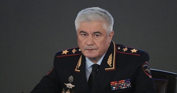 Колокольцев считает необходимым ужесточить контроль за принятием в гражданство РФ