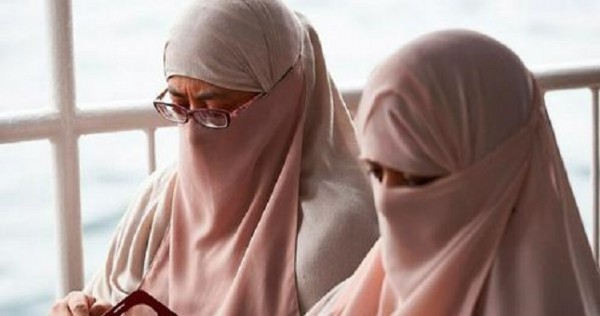 В Узбекистане ввели ответственность за пропаганду многоженства и ношение никаба