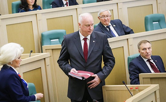 Глава СК России предложил лишать гражданства мигрантов за отказ участвовать в СВО