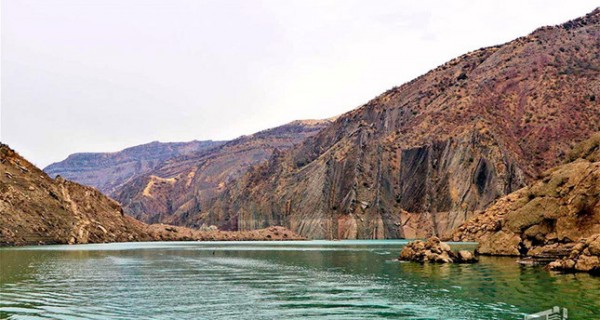 Узбекистанцам разрешили арендовать водохранилища для разведения рыб и обустройства пляжей