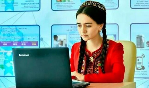 Жители Туркменистана лишились доступа к последнему работавшему в стране мессенджеру