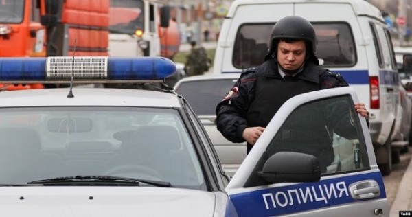 Таджикские мигранты, задержанные в России, жалуются на плохие условия содержания