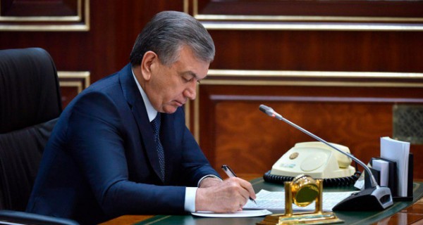 Досрочные выборы президента Узбекистана назначены на 9 июля