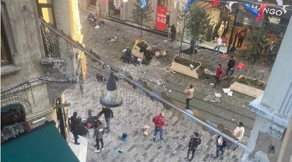 В центре Стамбула прогремел взрыв