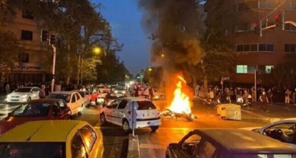 350 человек предстанут перед судом после недавних беспорядков в Тегеране