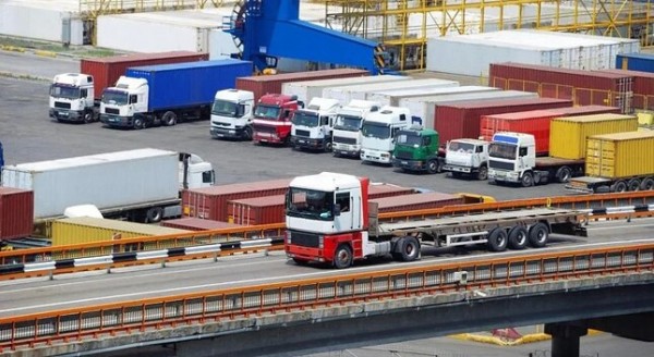 Страны ЕАЭС увеличили экспорт в Россию в условиях санкций