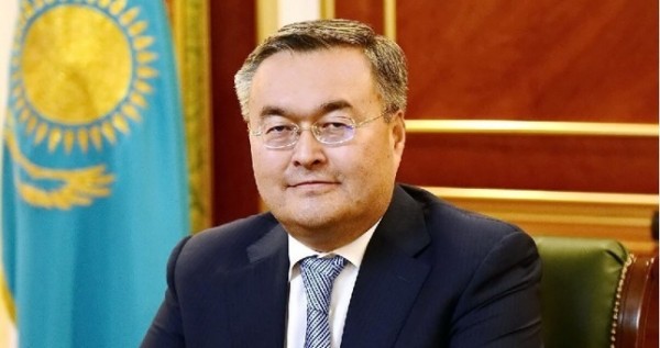Казахстан призвал запретить ядерное оружие