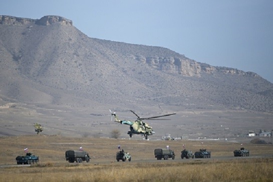 В Нагорном Карабахе введено военное положение