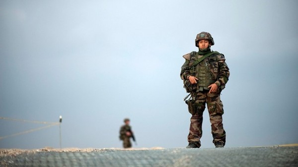 Во Франции сообщили о мобилизации 9,5 тысяч военных из-за ситуации на Украине