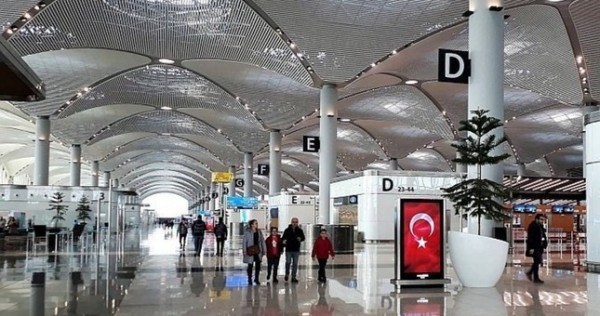 В Турции смягчили меры по профилактике COVID-19