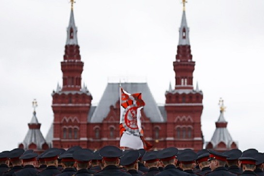 В Москве начался парад Победы