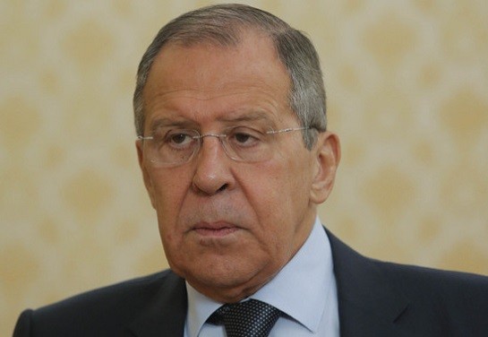 Лавров заявил о подготовке России к отказу от доллара