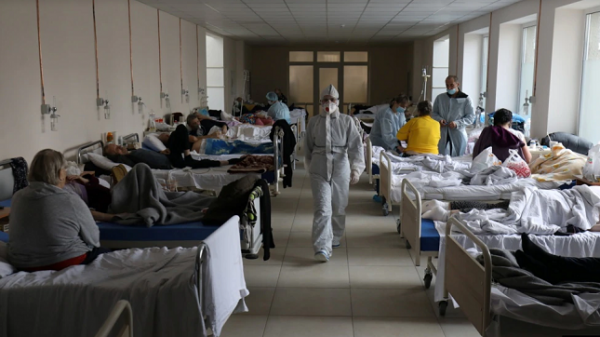 COVID-19: Бишкек вошел в «красную» зону, Минздрав призывает прививаться