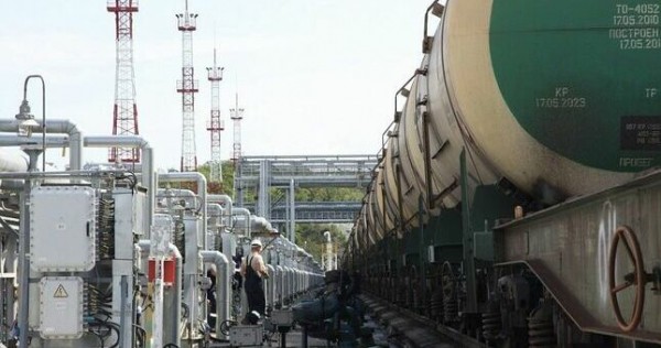 Экологический налог ставит под угрозу транзит российской нефти через Беларусь – эксперт