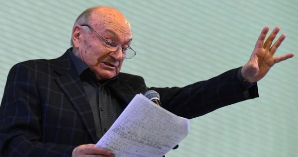 Сатирик, сценарист, актер: ушел из жизни Михаил Жванецкий