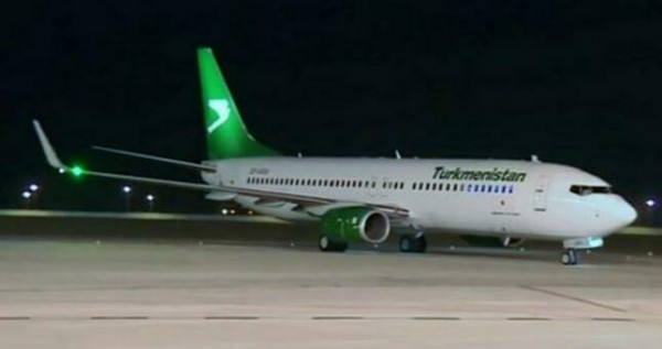 Жителям Туркменистана запретили поездки по стране без уважительной причины