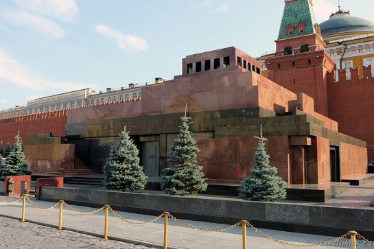 В России объявили конкурс на лучшее использование Мавзолея Ленина
