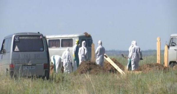 Власти Алма-Аты объяснили причину отказа от специального кладбища для умерших от COVID-19