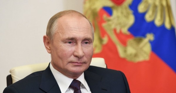 Большое интервью Путина: о Беларуси, вакцине и экономике России