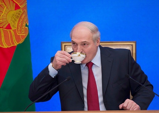 Лукашенко заявил, что его умышленно заразили коронавирусом