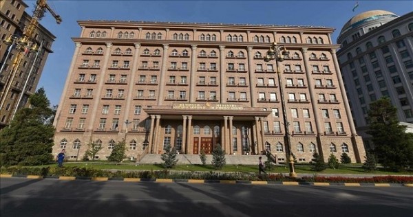 Ситуация с застрявшими гражданами Таджикистана в аэропортах Москвы остается сложной