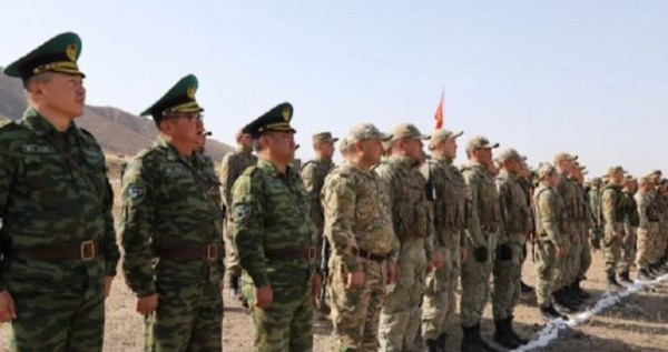 На границе Киргизии и анклава Узбекистана произошел конфликт