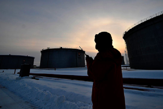 Российскую нефть приготовились сжигать за ненужностью